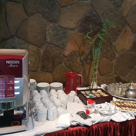 Rania Belmadina Hotel Casablanca Ngoại thất bức ảnh