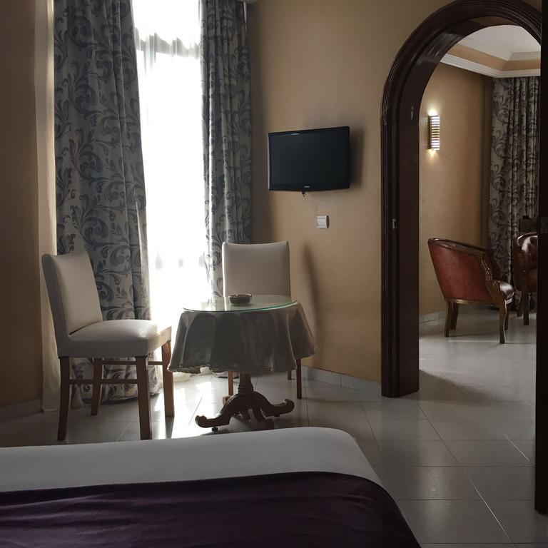 Rania Belmadina Hotel Casablanca Ngoại thất bức ảnh