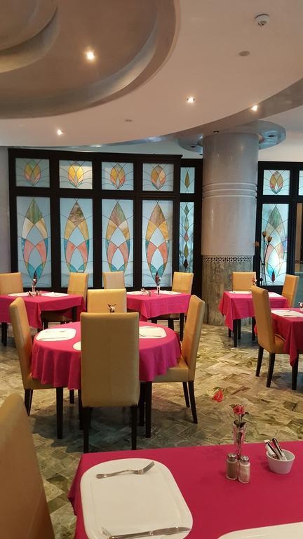 Rania Belmadina Hotel Casablanca Ngoại thất bức ảnh