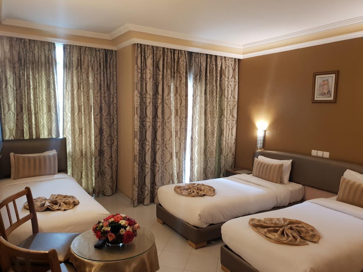 Rania Belmadina Hotel Casablanca Ngoại thất bức ảnh